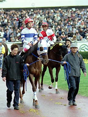 2002/01/05 東京09R