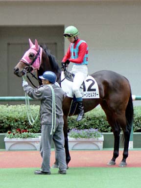 2001/11/18 ����12R