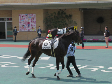 2021/03/27 中京08R