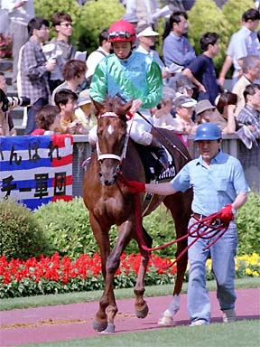 2001/05/19 東京10R