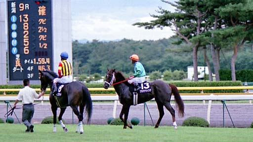 2002/07/14 新潟10R