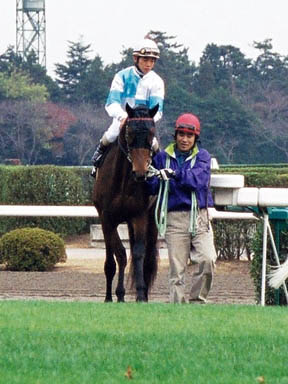 1998/12/12 中山09R