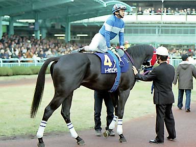 2001/12/05 浦和10R